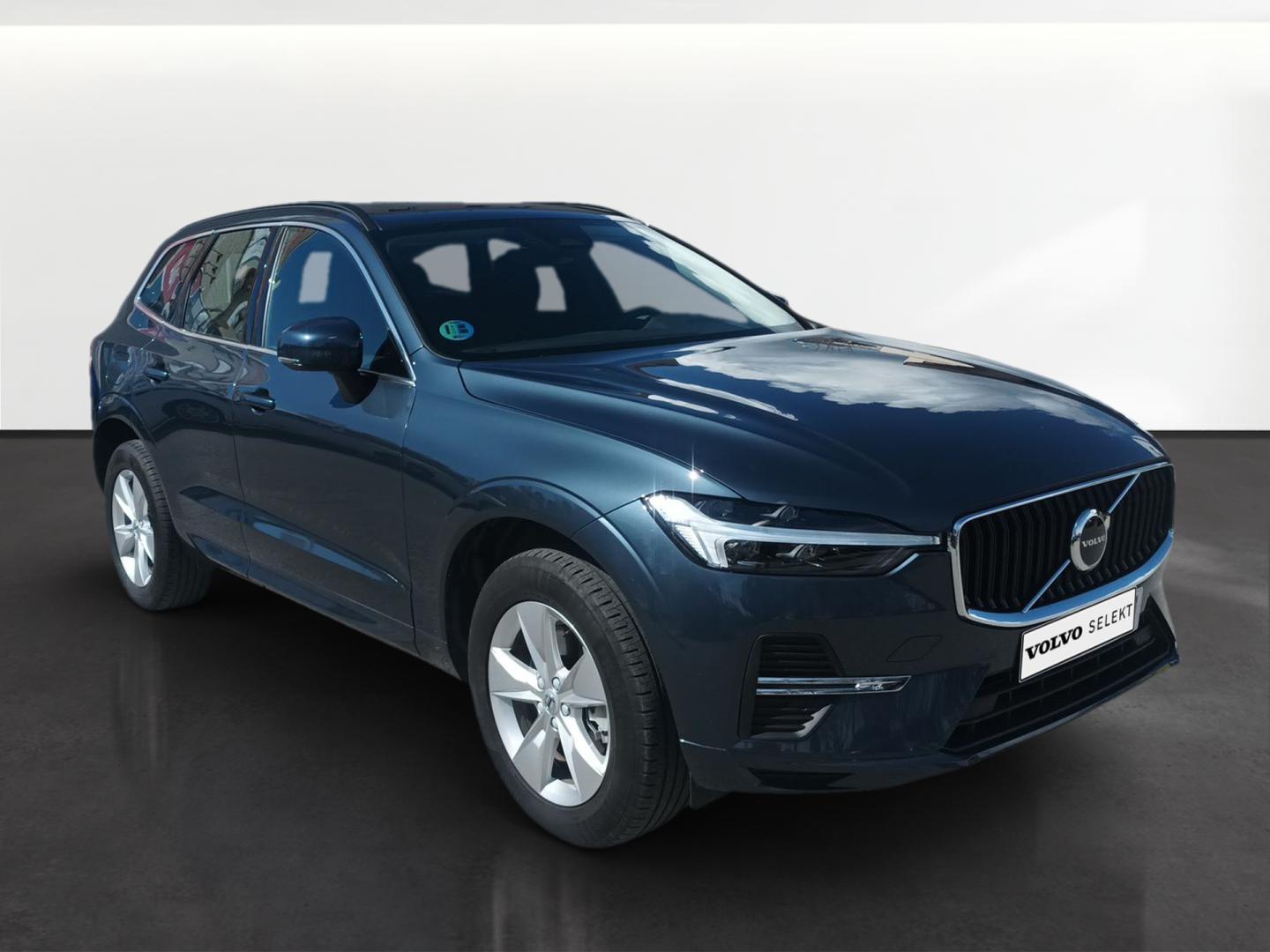 XC60 2.0 B4 D MOMENTUM PRO AUTO 4WD 197 5P