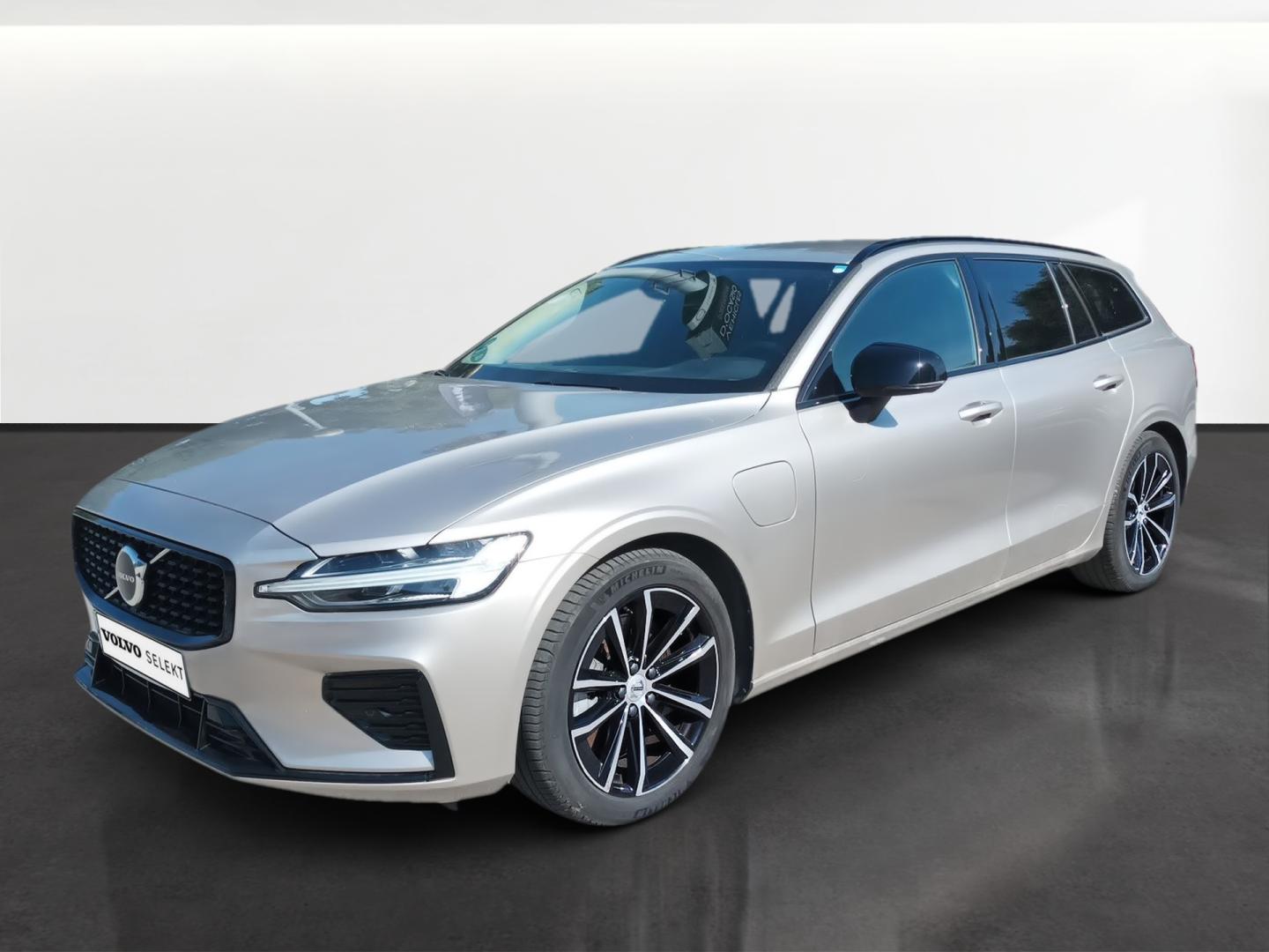 V60 2.0 T6 RECHARGE PLUS DARK AUTO 4WD 350 5P
